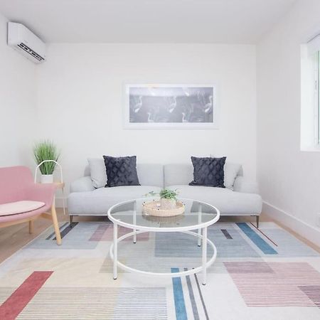 Stylish One Bedroom Apartment In El Portal #4 Miami Eksteriør bilde